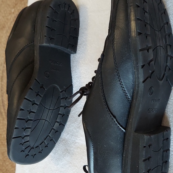Black George shoes size 6 - Picture 5 of 7